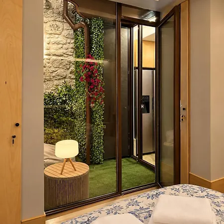 Blue House Bombarda - One Bedroom A Apartment